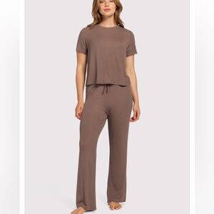 Nuuds Mocha Ribbed Pajama Set